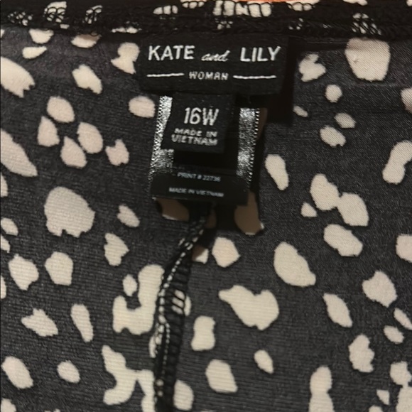 KATE and LILY SZ 16W Black and White Patterned Dress - Picture 3 of 9